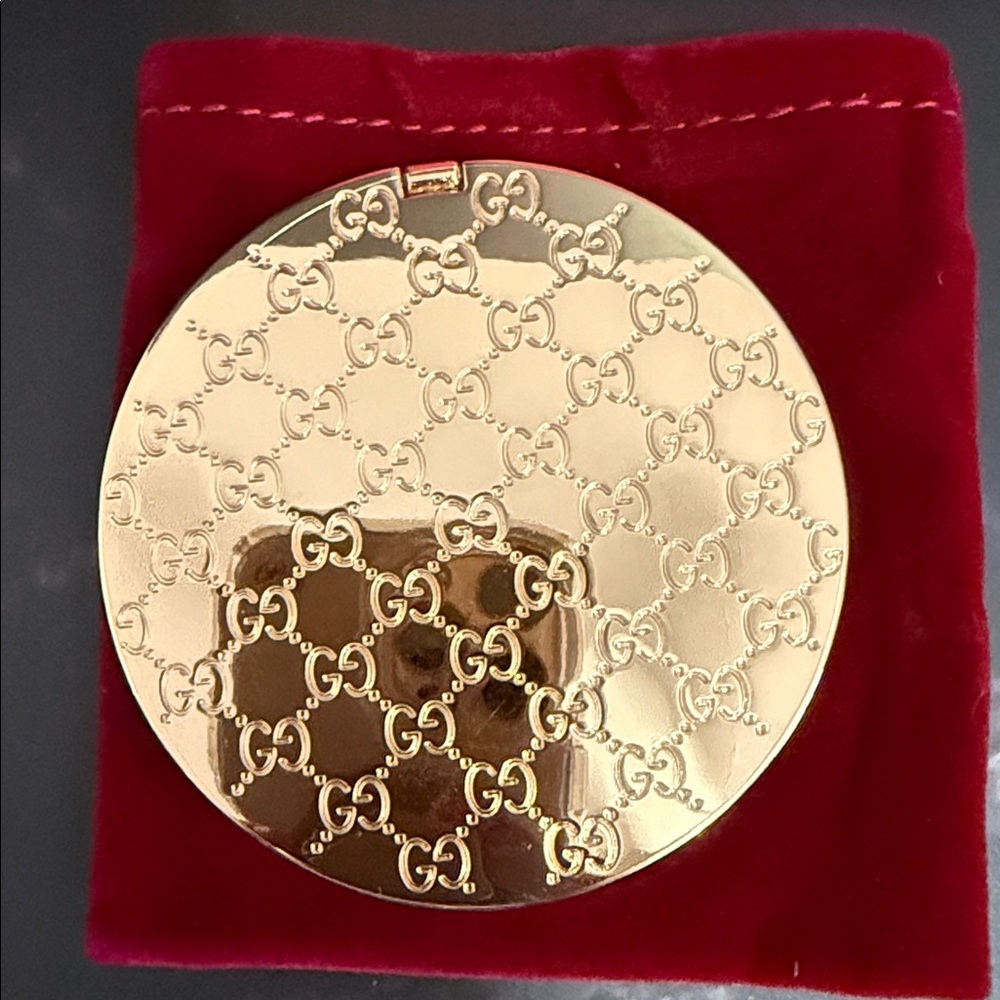 Dior GG logo Gold Compact Mirror - Picture 3 of 8